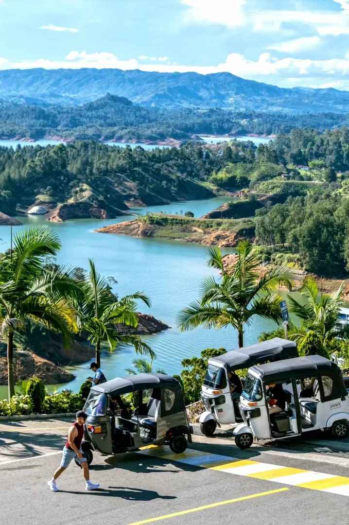 Colombia Travel Guide: Explore the Vibrant South American Paradise Now