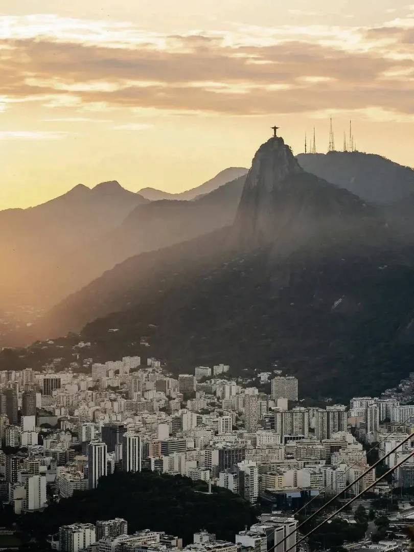 -Day 4-Night Classic Brazil Tour with Lazy Traveler's Itinerary