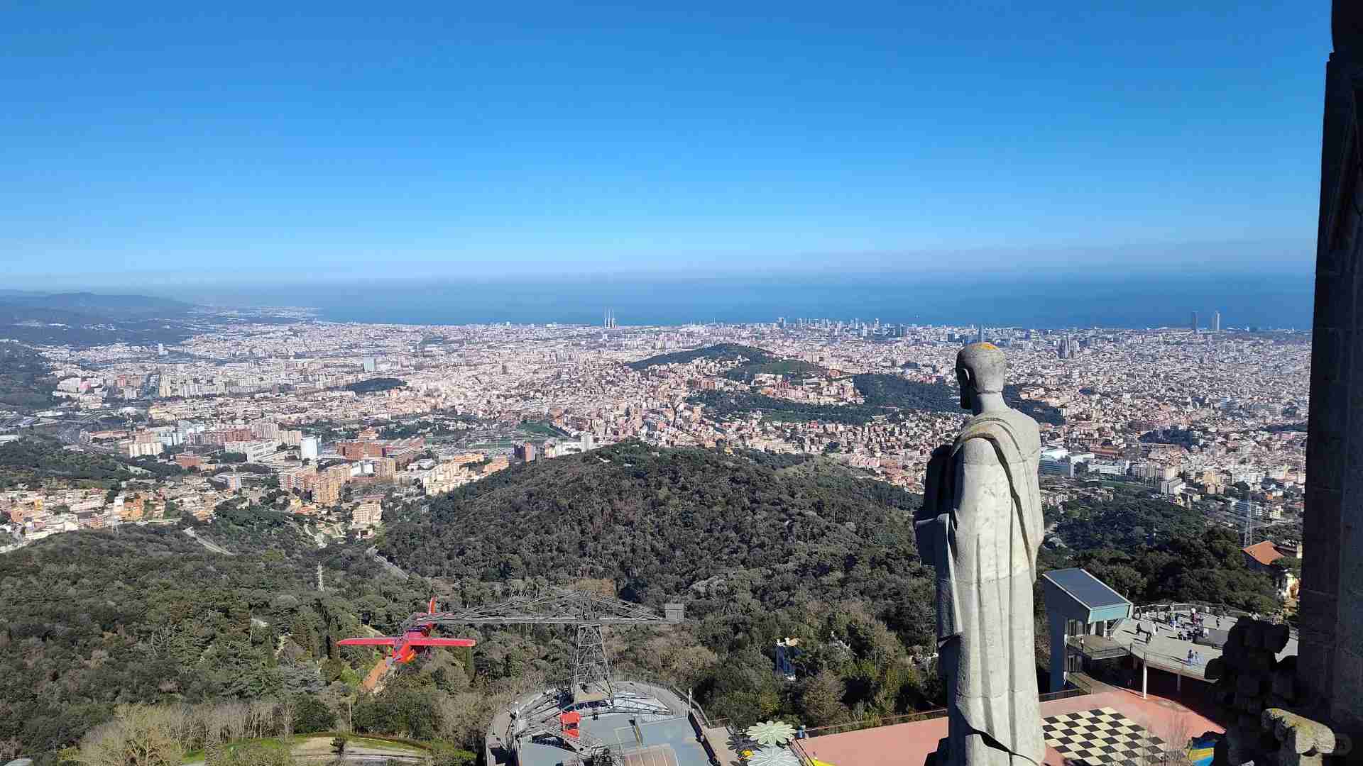 -Day Barcelona Self-Drive Rental for 156 Euros with Practical Parking Pass