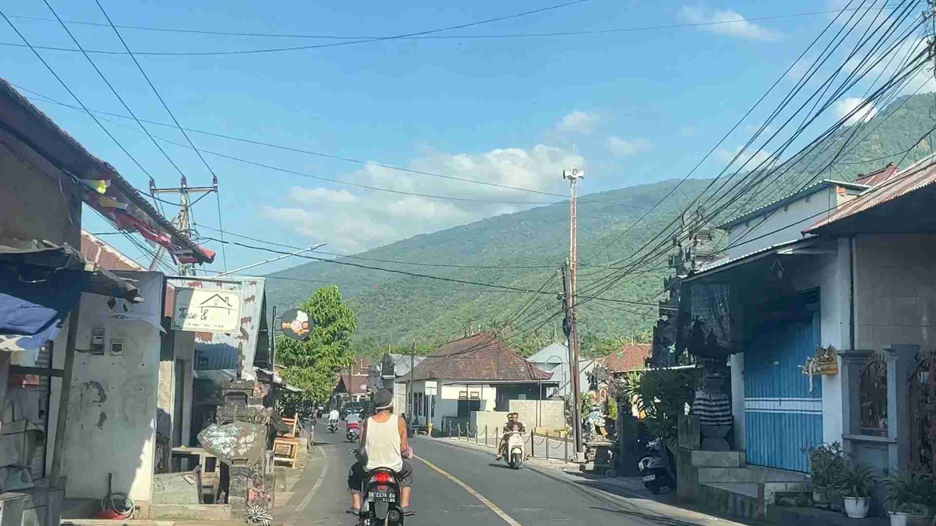 Aventure de Conduite Autonome d'Un Jour : Le Guide Ultime pour Explorer Bali
