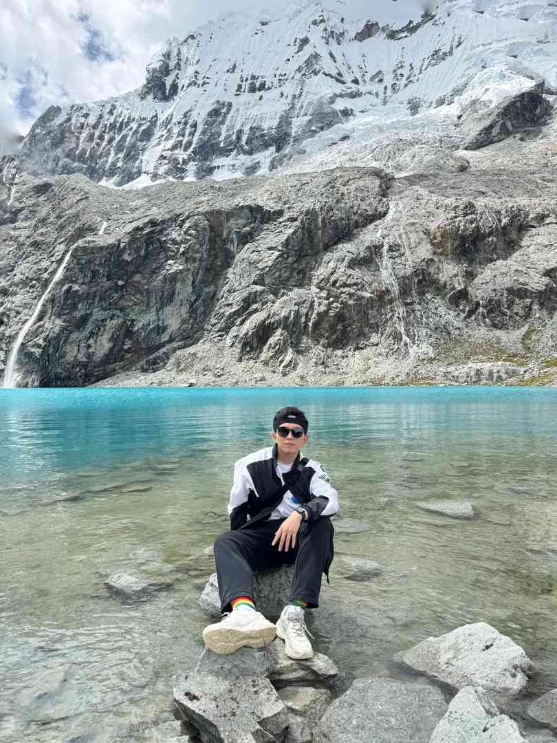 Discover the Breathtaking Huaraz 69 Lake in Peru: A Traveler's Paradise