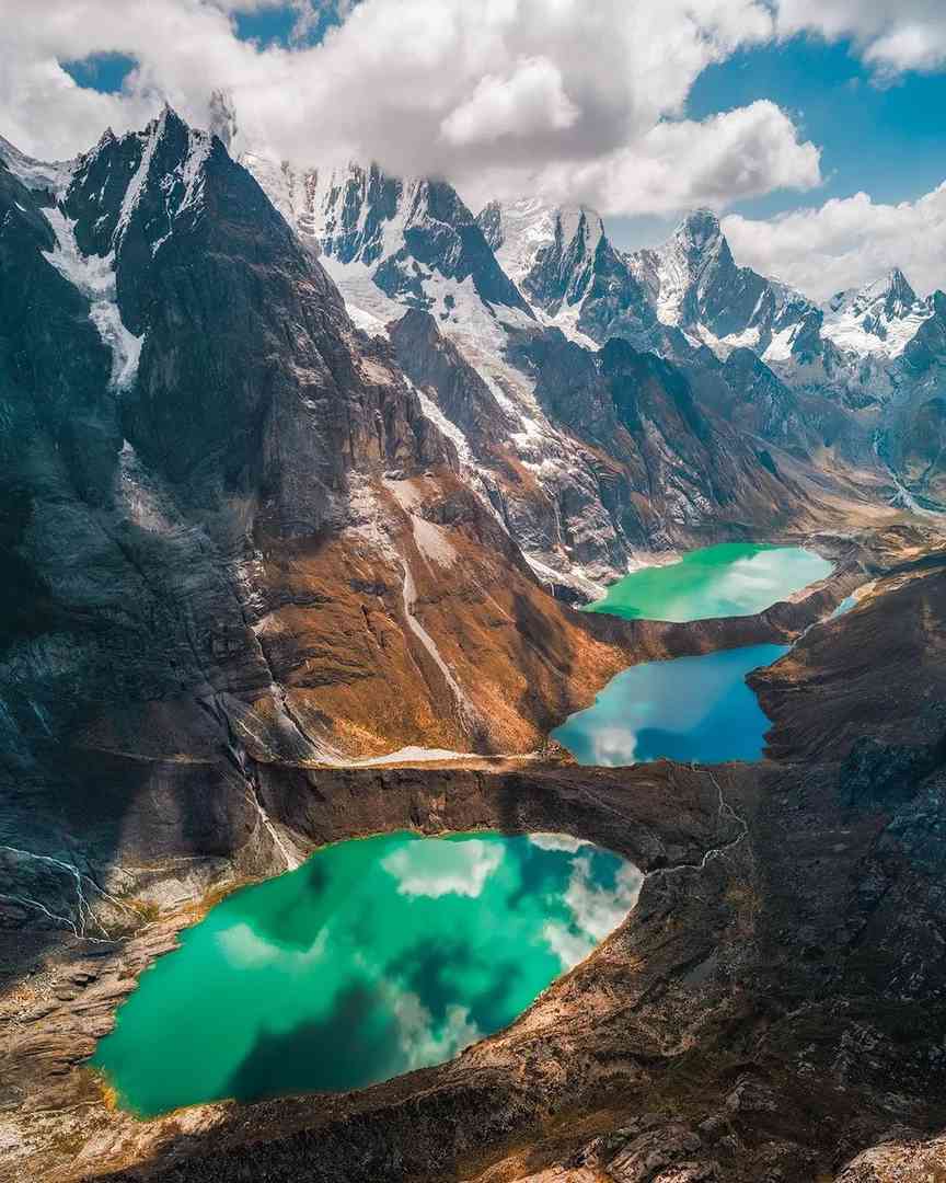 Discover the Ultimate Outdoor Hiking Route with Breathtaking Scenery