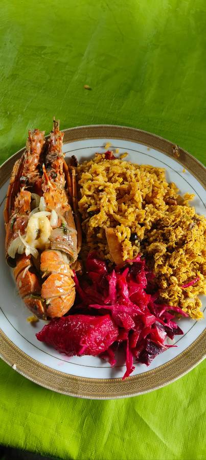 Enjoy a Delicious $60 Lobster Meal in Cartagena, Colombia | Best Seafood Dining