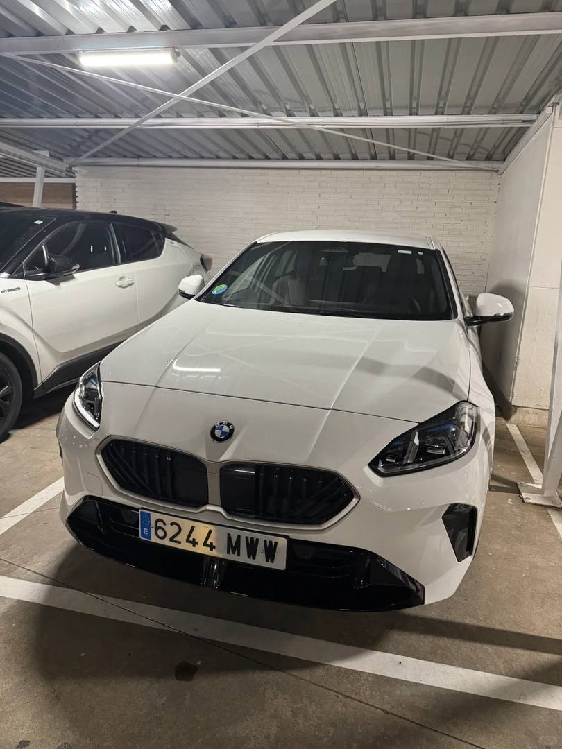 Expérience d'une Location de Voiture de 9 Jours en Auto-Stop en Espagne