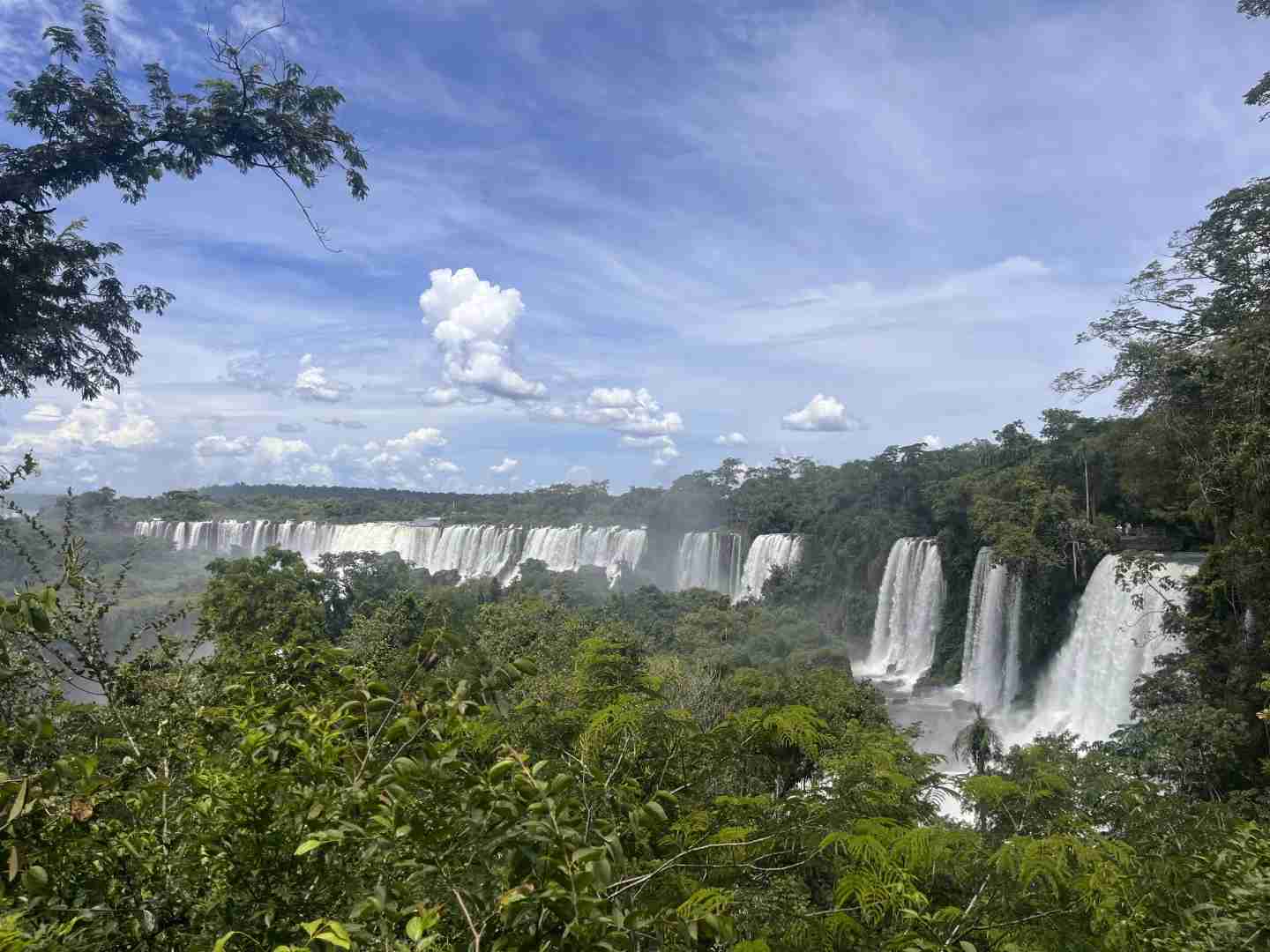 Experience the Iguazu Falls: 10-Hour Tour Spanning Two Countries