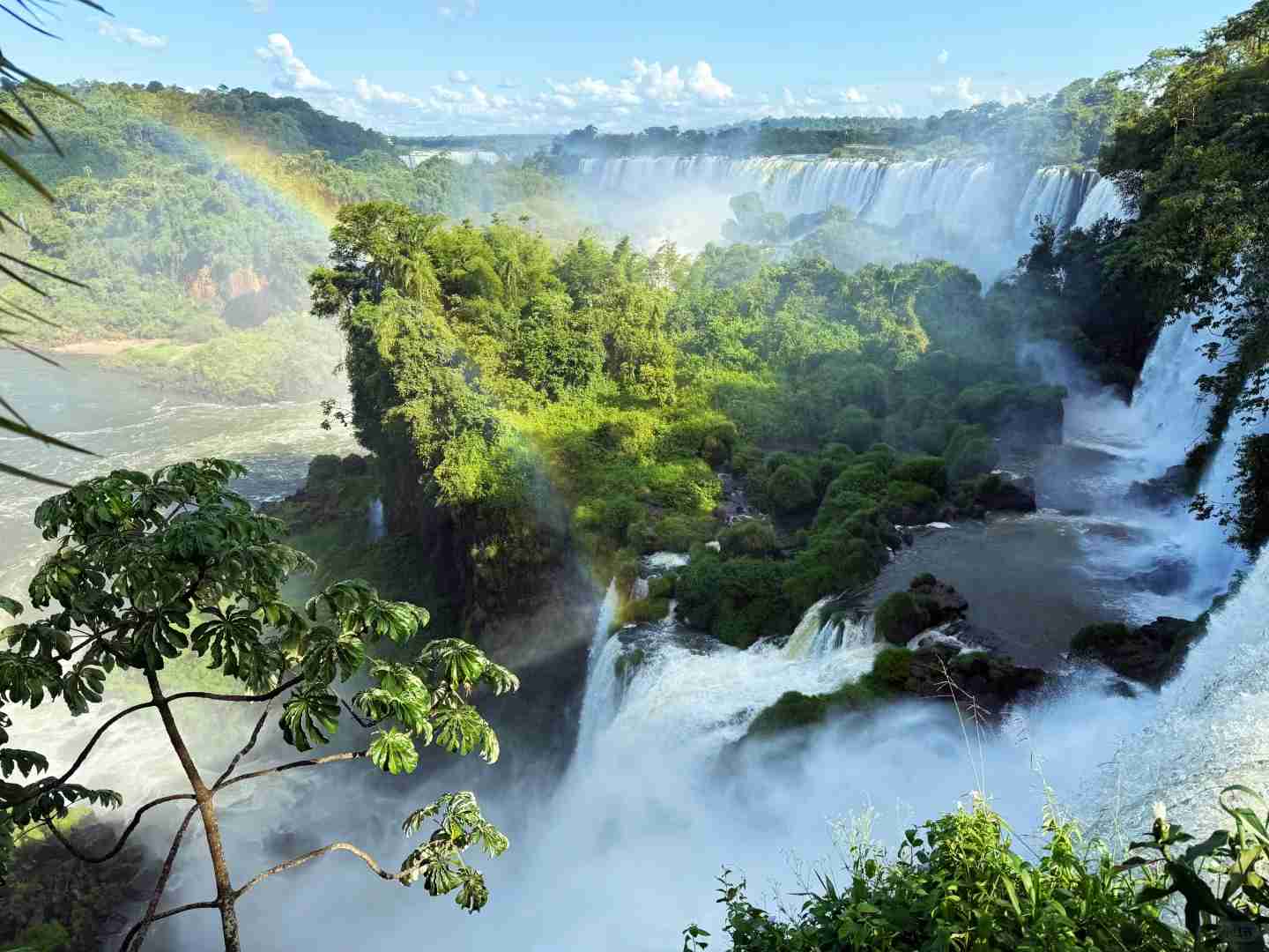 Experimente as Majestosas Cataratas do Iguaçu: Um Paraíso para Viajantes