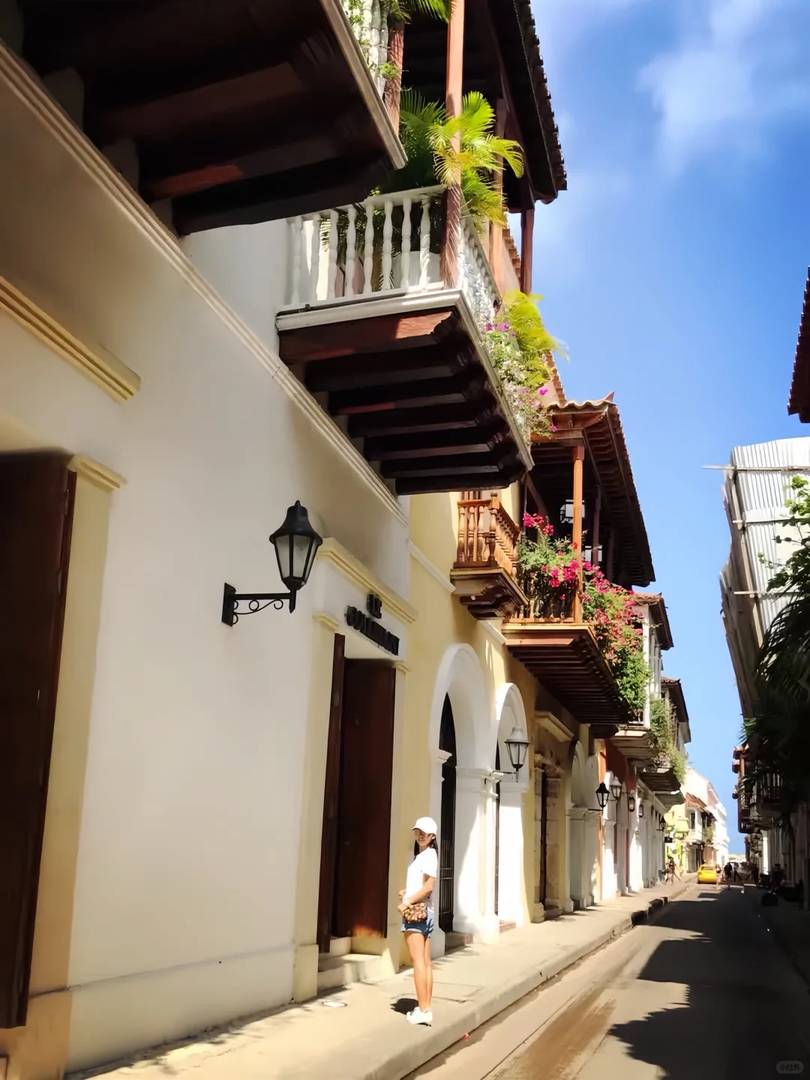 Explore Cartagena: The Enchanting City of Literature by the Sea