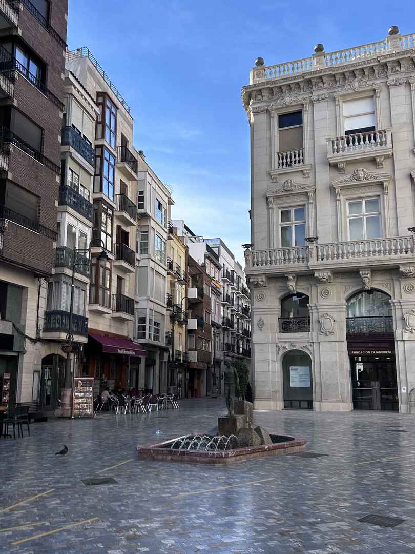 Explore Cartagena's Best Attractions in a Half-day City Tour