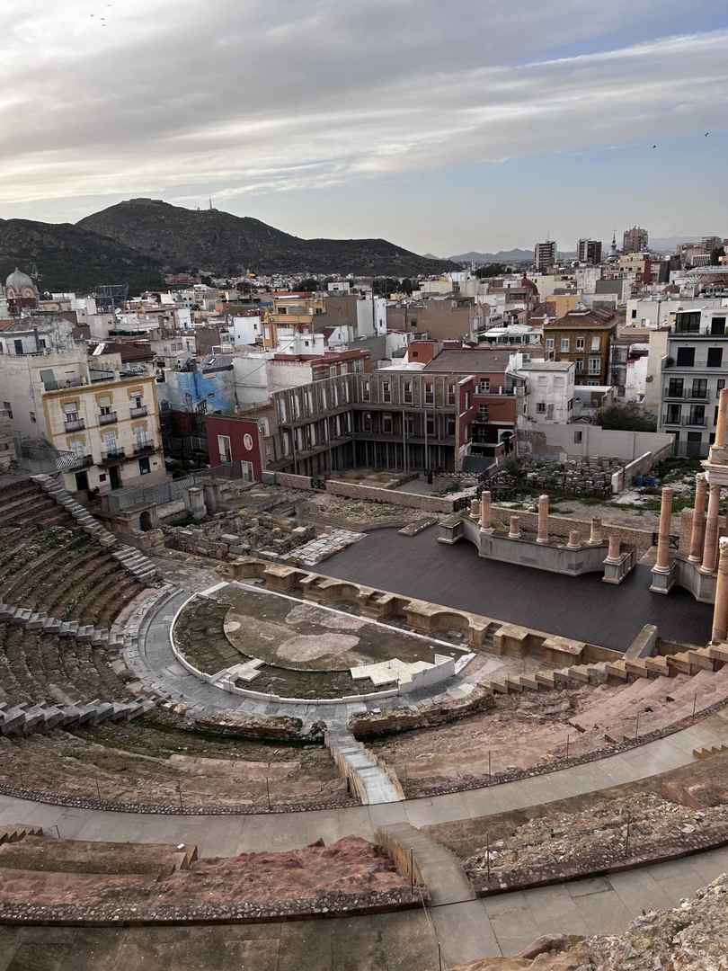 Explore Cartagena's Rich History and Stunning Beauty in Colombia