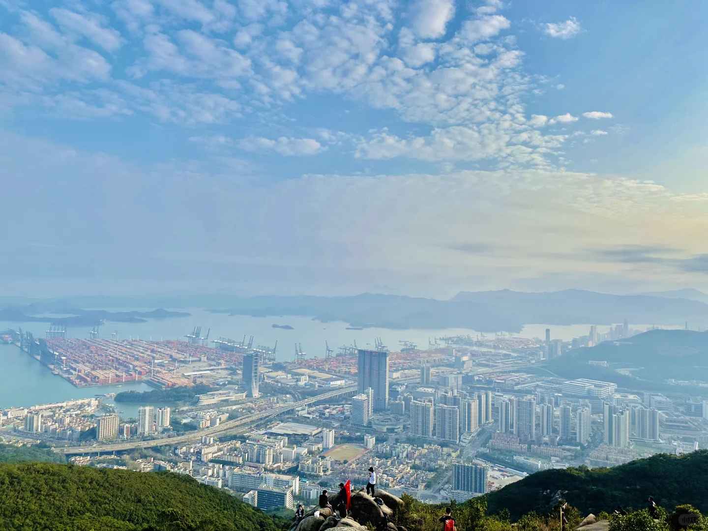 Explore Shenzhen's Rio de Janeiro Version: 15-Minute Trek to Ya Po Di Peak