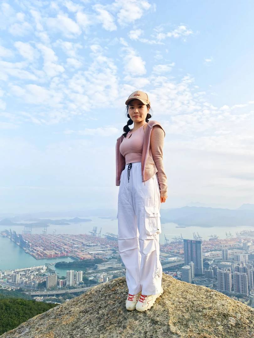 Explore Shenzhen's Rio de Janeiro Version: 15-Minute Trek to Ya Po Di Peak
