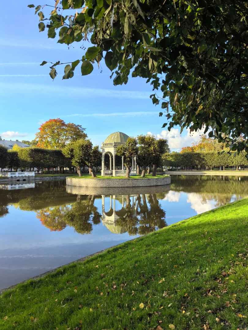Explorer Tallinn Kadriorg Palace, Parc et Plage Proche