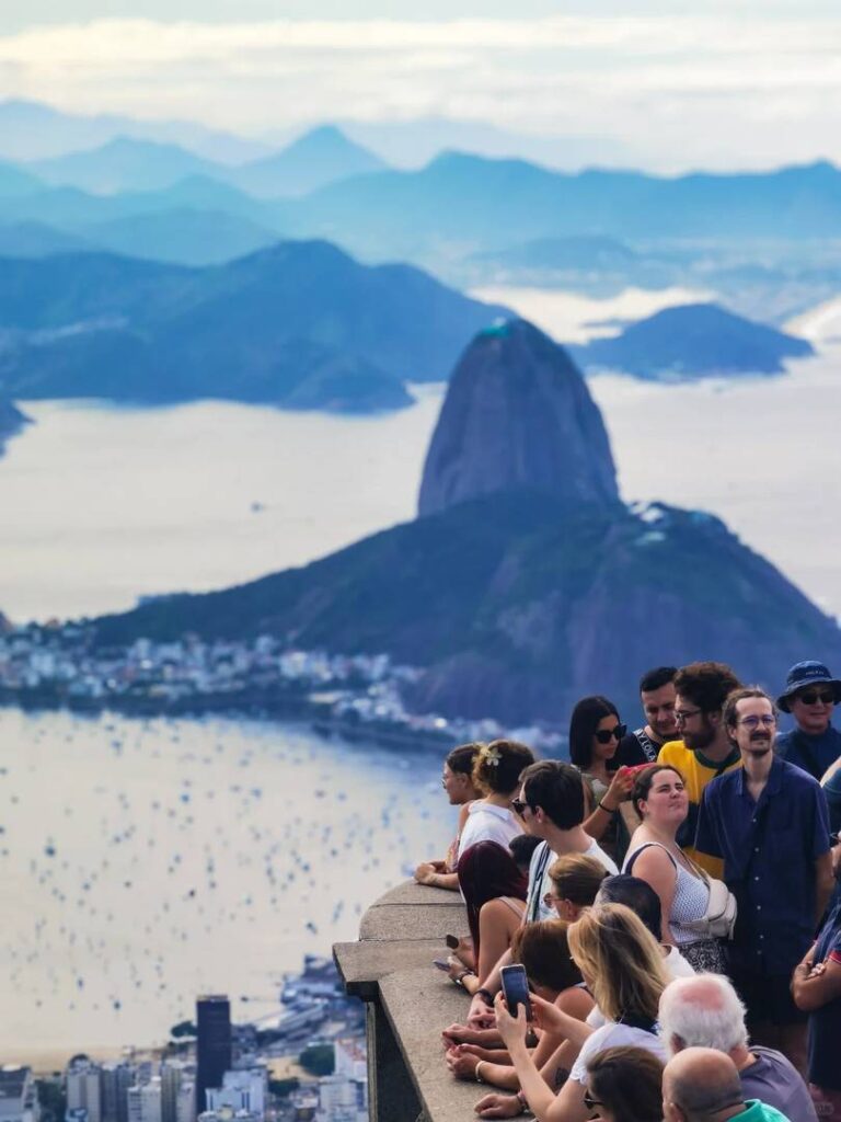 Erkunde die Slums und Kultur des „Stadt Gottes“ in Rio de Janeiro.
