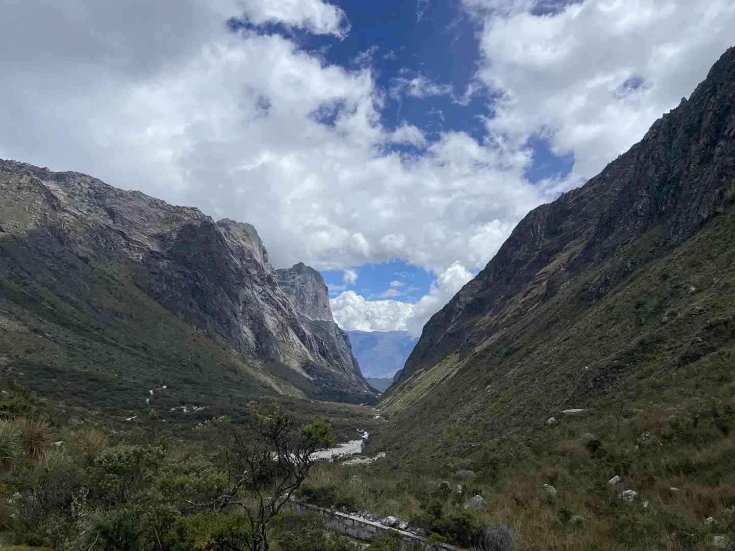 Explore the Lovable and Hateful Sides of Huaraz Peru Travel