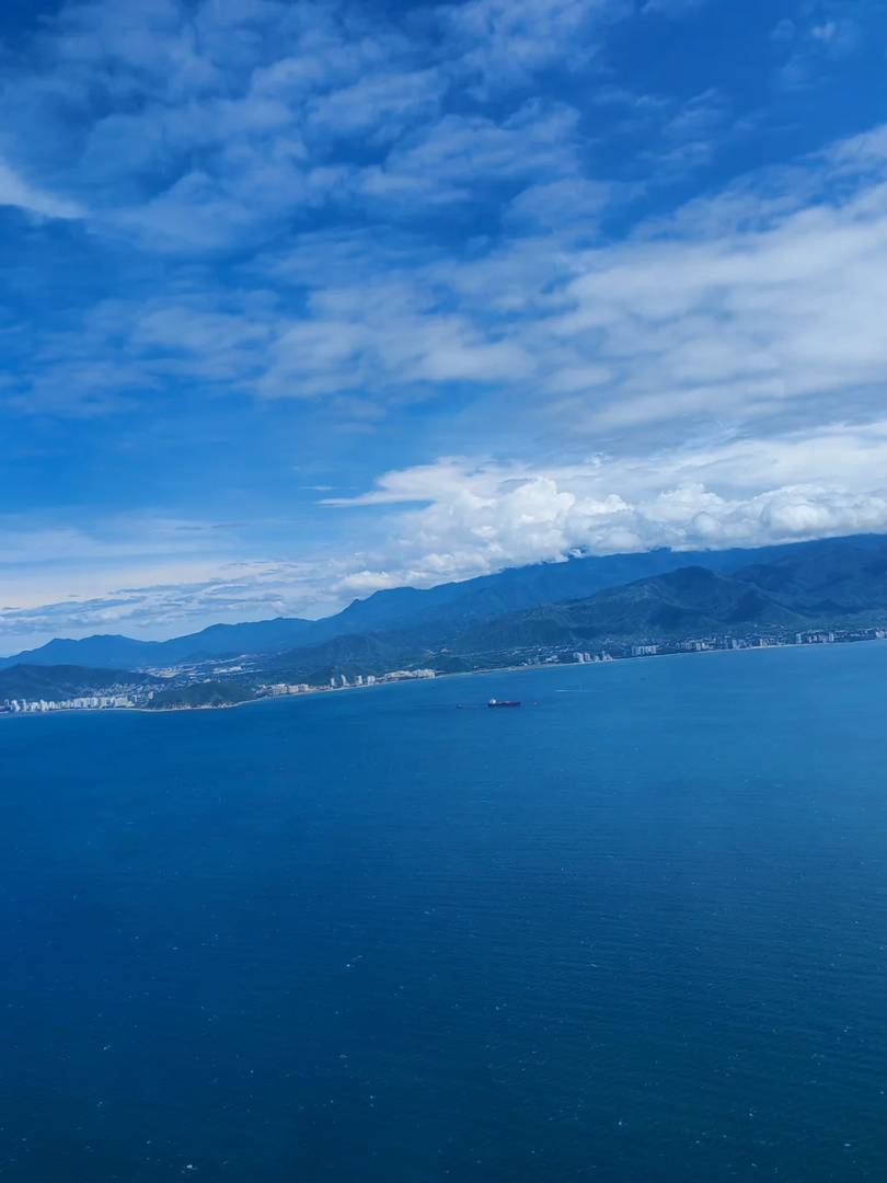 Explore the Stunning Santa Marta Seaside Imprint in Colombia