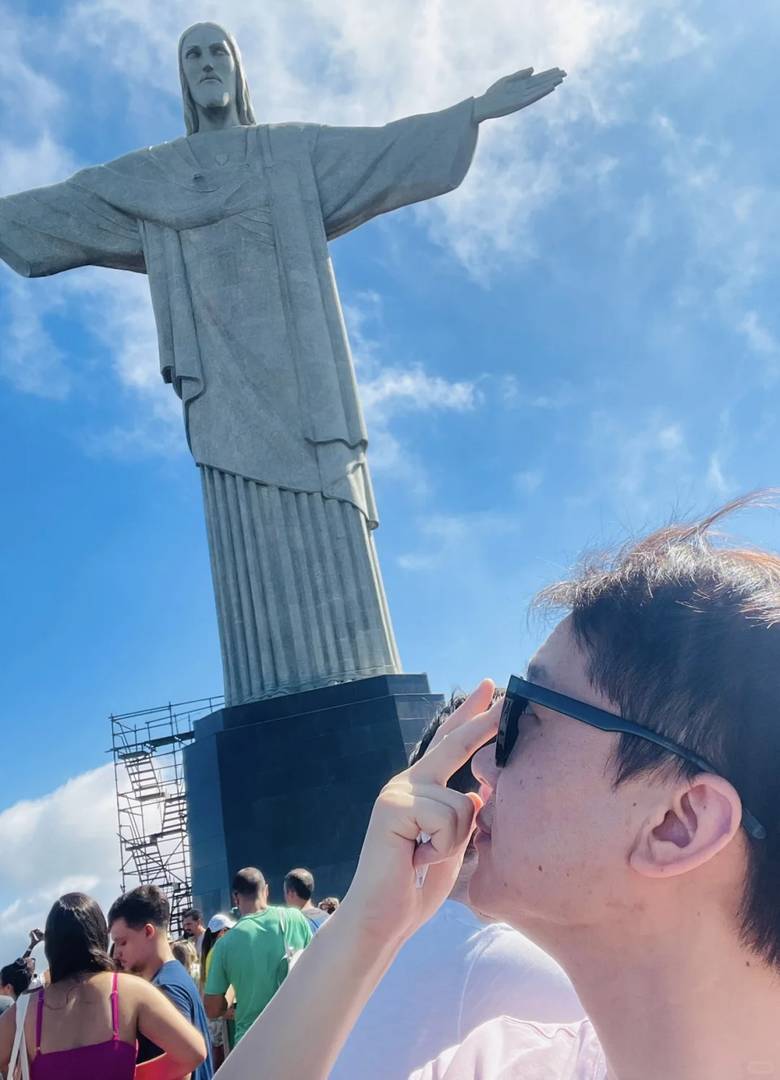 Explore the Vibrant City of Rio de Janeiro, Brazil | Travel Guide