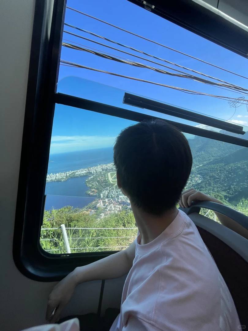 Explore the Vibrant City of Rio de Janeiro, Brazil | Travel Guide
