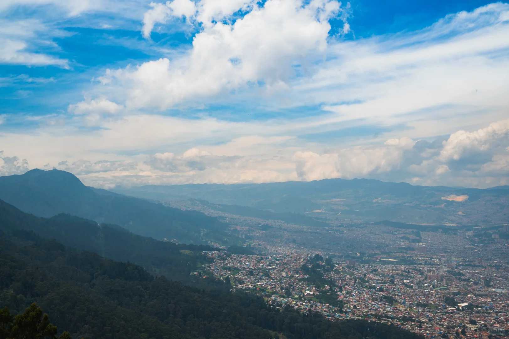 Exploring Bogotá: A Journey Through Clouds, Gold, and Revolution History