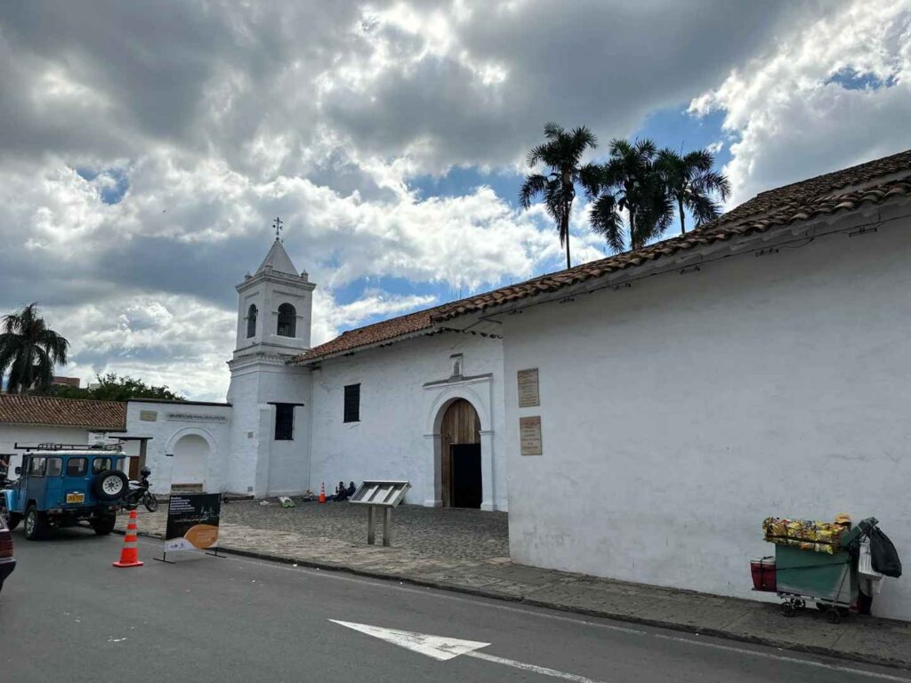 Exploring Cali, Colombia: First-Time Visitor Experiences and Insights
