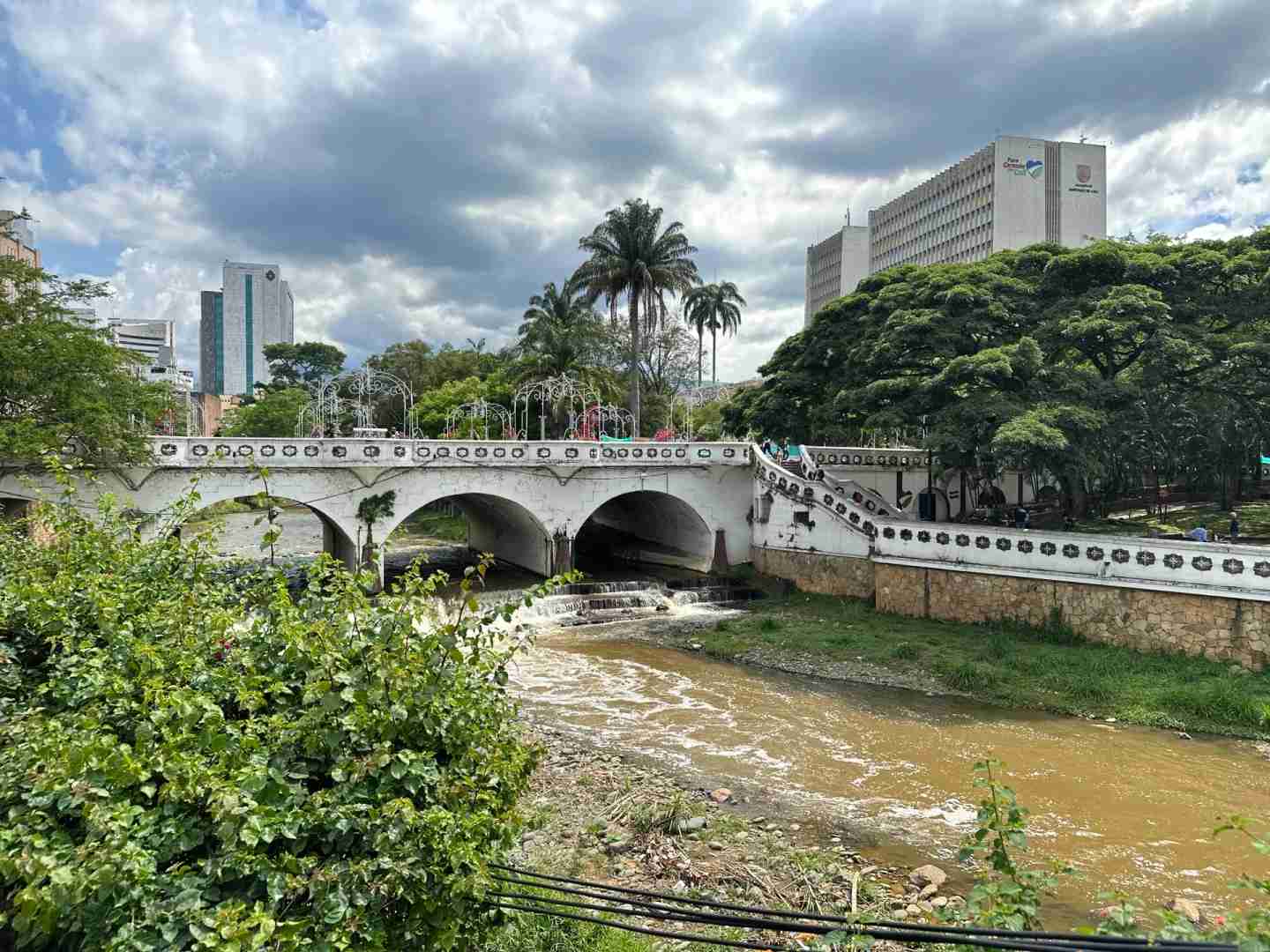 Exploring Cali, Colombia: First-Time Visitor Experiences and Insights