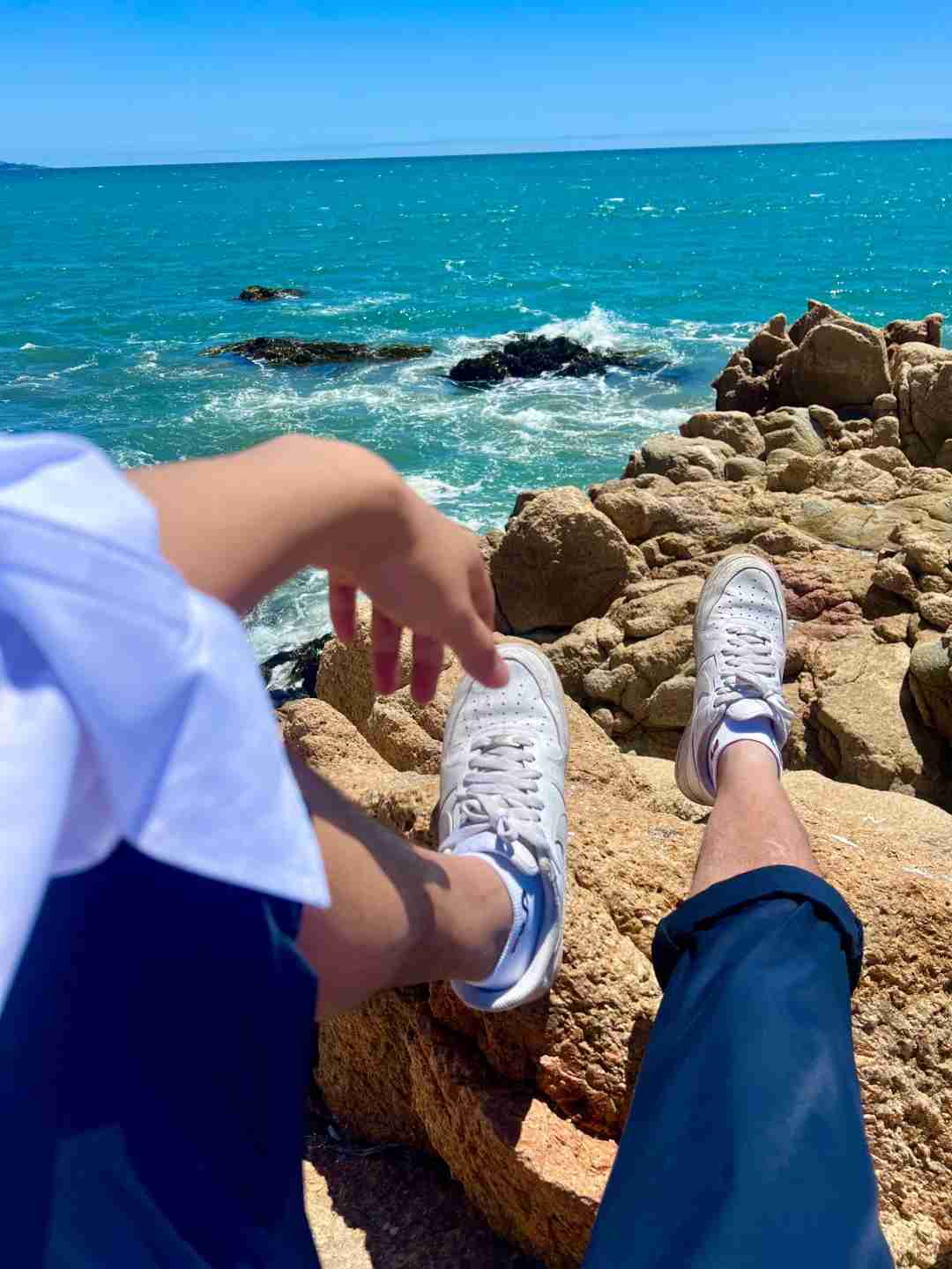 How to Plan a Budget Self-Guided Tour to Santiago's Jelly Sea?
