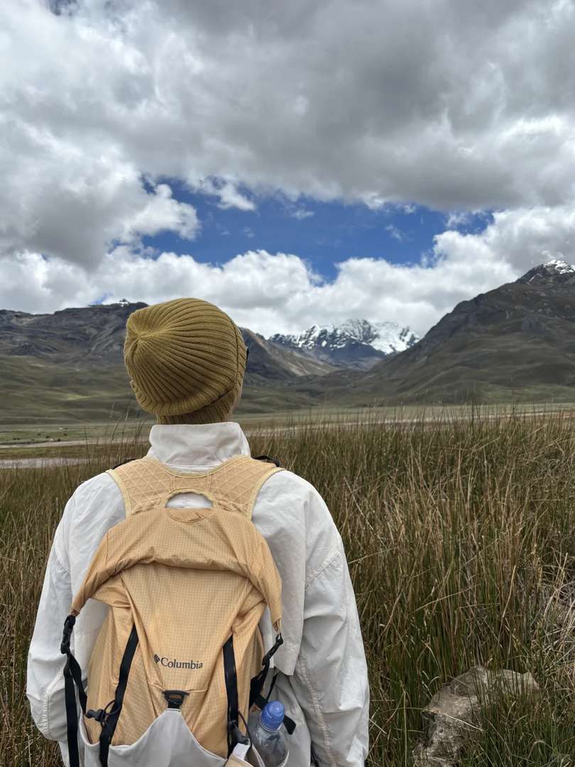 رحلة هواراز: استكشف نبض جبال الأنديز 🏔️