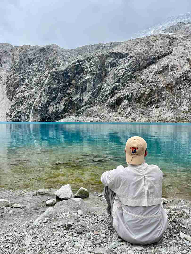 رحلة هواراز: استكشف نبض جبال الأنديز 🏔️