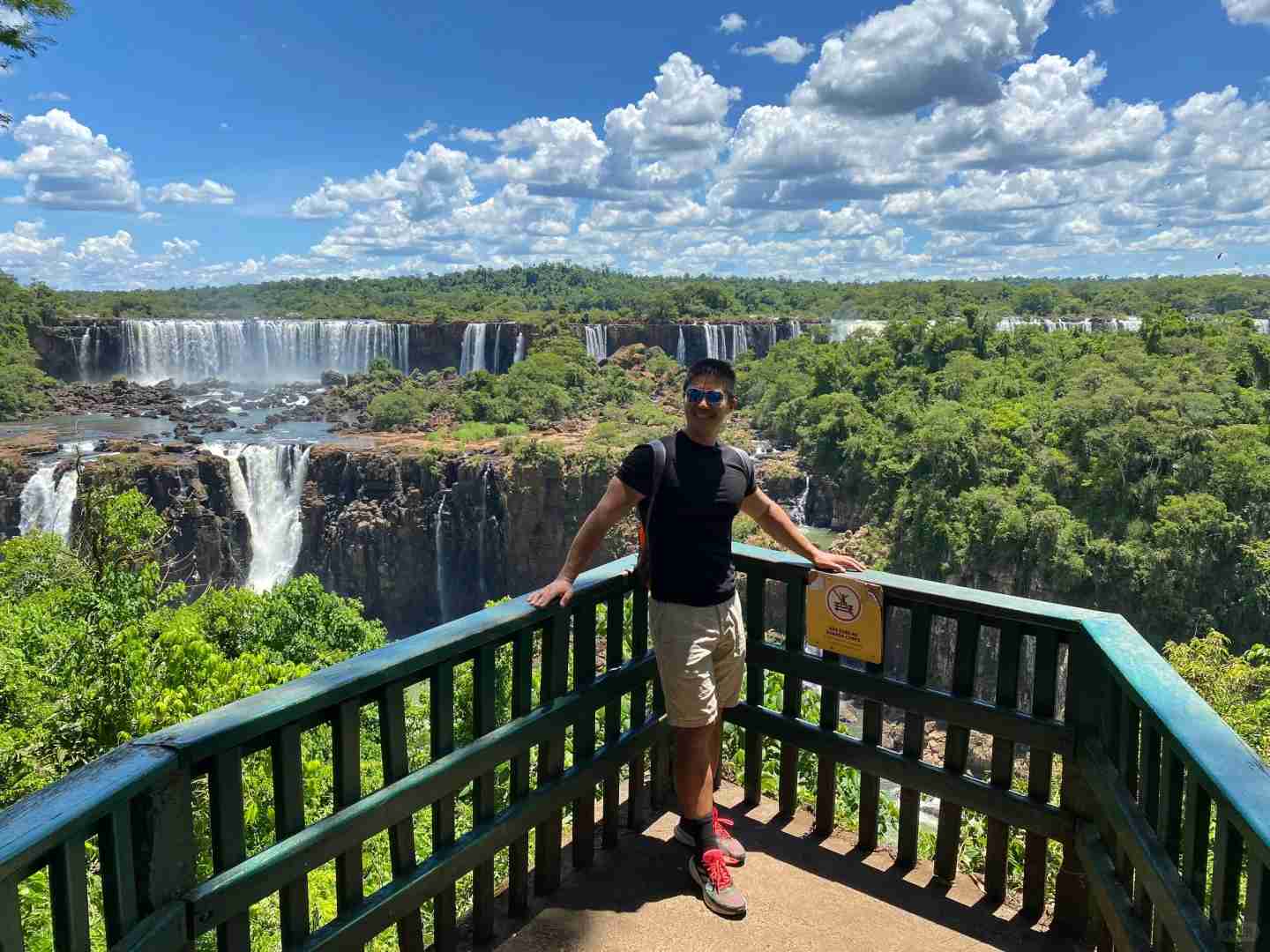 Cataractes d'Iguazu Brésil : Guide de voyage ultime pour les amateurs d'aventure
