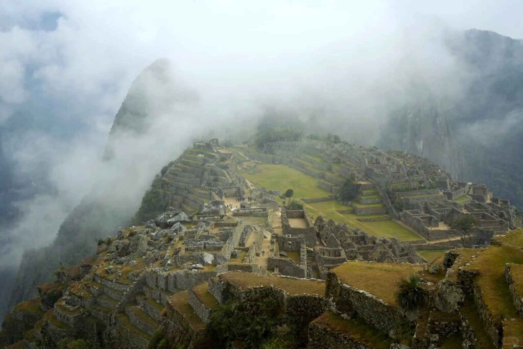 Machu Picchu 4-day Inca Trail Hike | Best Guided Trekking Tour
