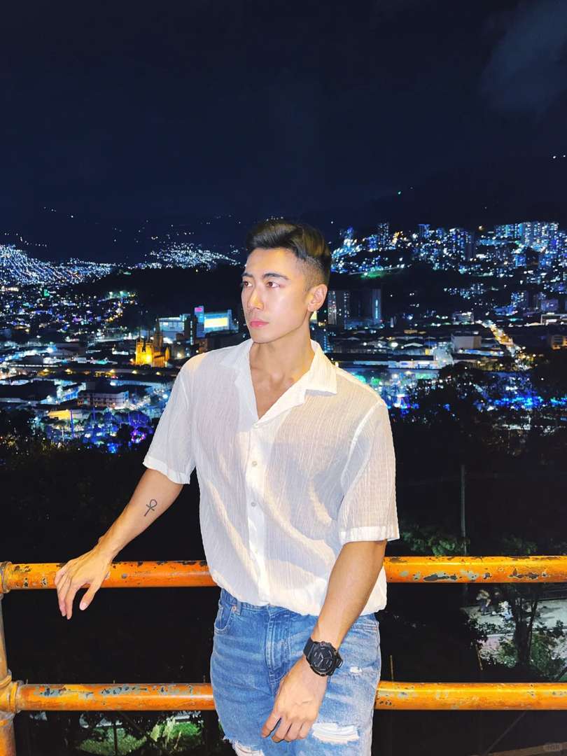 Medellin Colombia: From Drug Lords to a Thriving, Safe City Today
