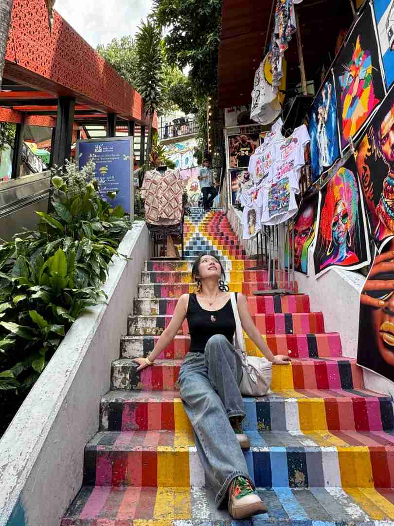 Medellin: From Drug Lords' Stronghold to a Modern Tourist Destination