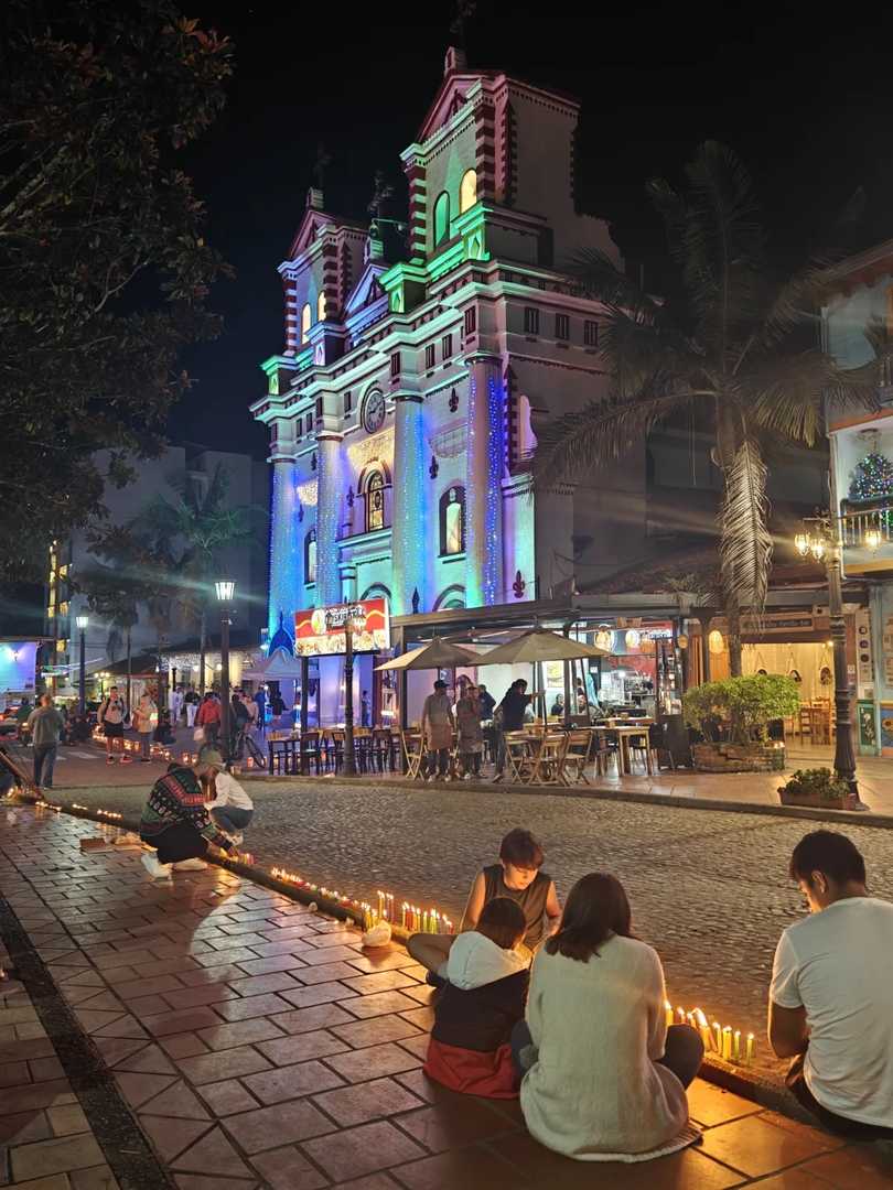 Medellin Hotel Booking Challenges During Holidays: No Rooms, No Bogota Tickets