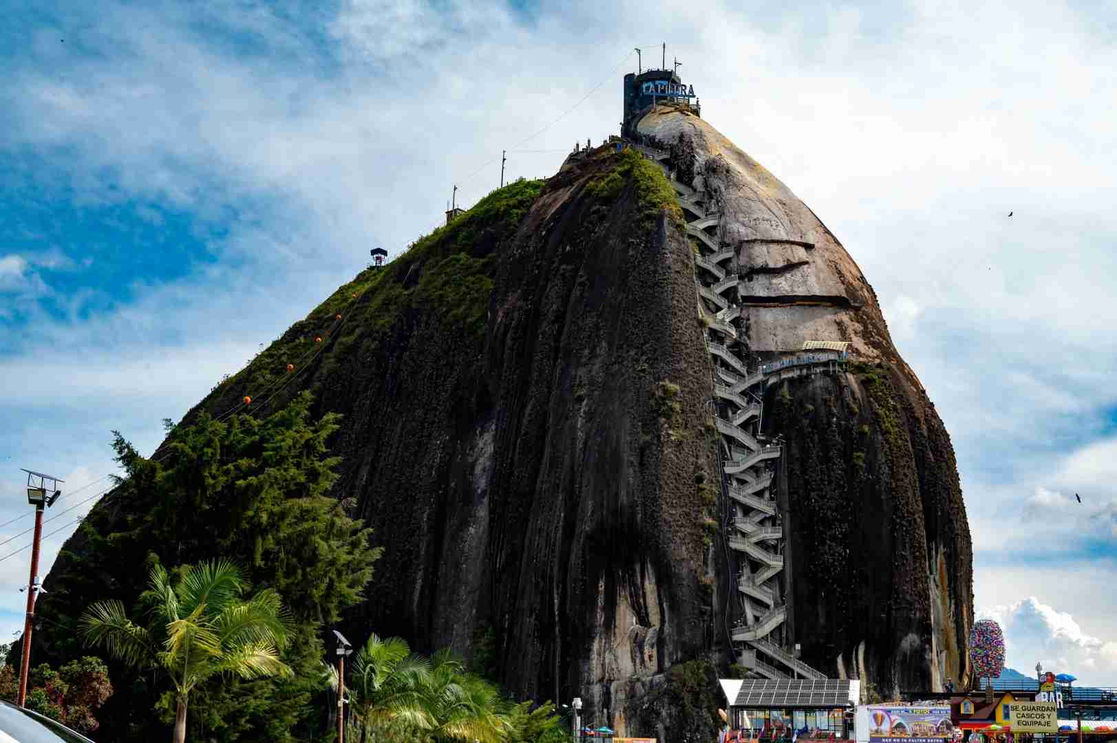 Medellín Streets: A Flow of Magical Realism and Vibrant Culture