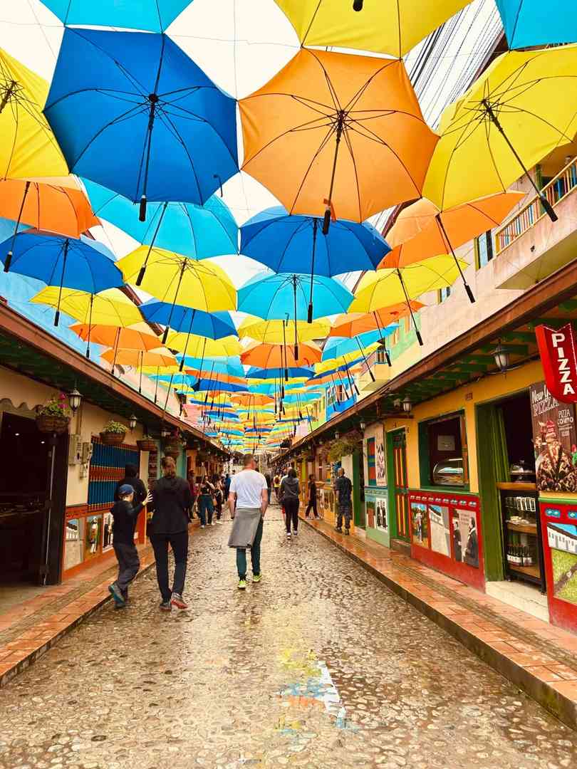 One-day Trip to Guatapé from Medellín Colombia | Best Tour Guide