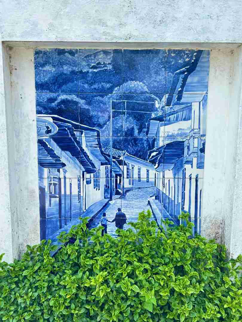 One-day Trip to Guatapé from Medellín Colombia | Best Tour Guide