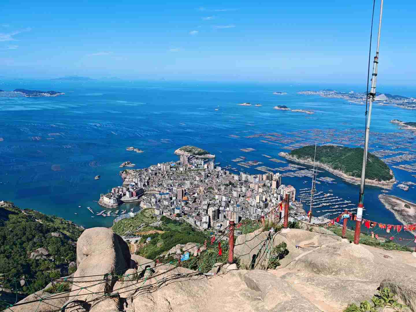 旗冠頂の村 | 福建の小さなリオデジャネイロ