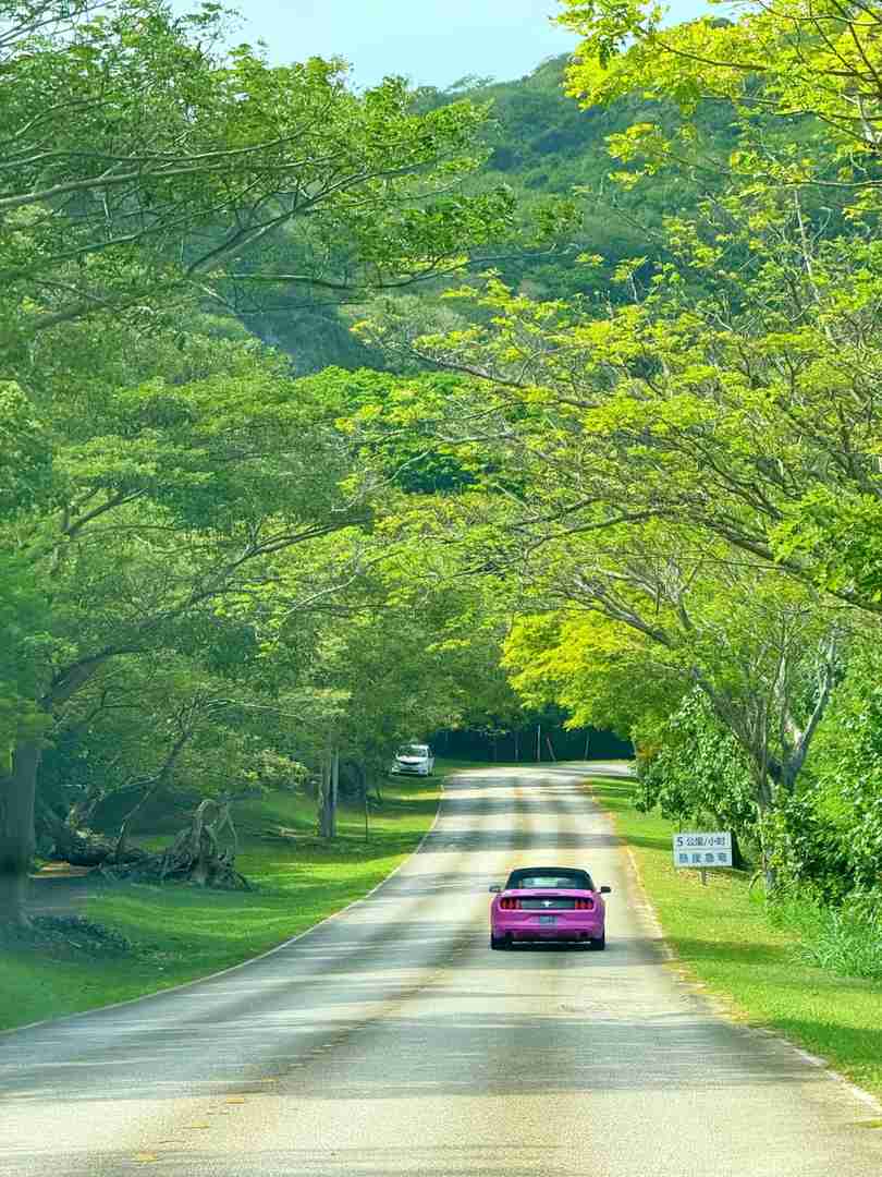 Self-Driving Cars in Saipan: Exploring Autonomous Vehicle Trends