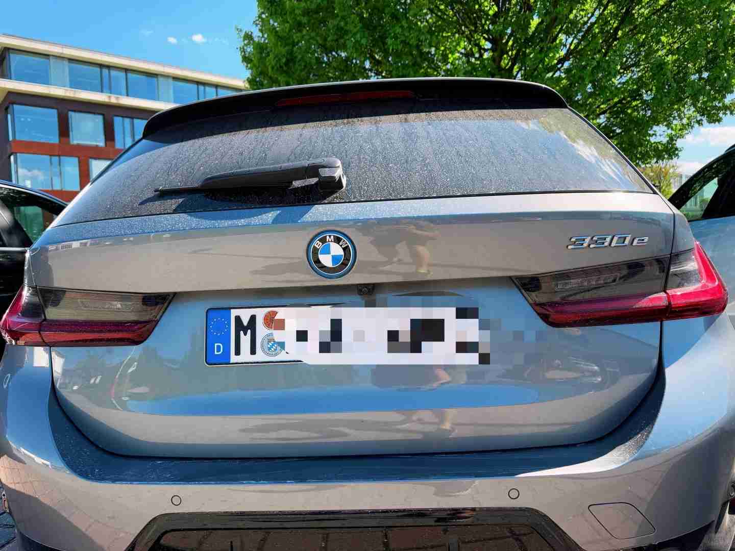 Self-Driving in Germany: Answers to Your Top FAQs and Concerns