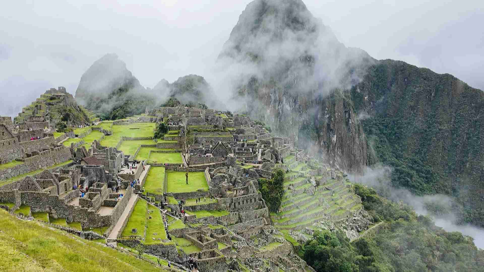 Solo Travel to Peru: A Super Detailed Itinerary and Tips for Adventurers