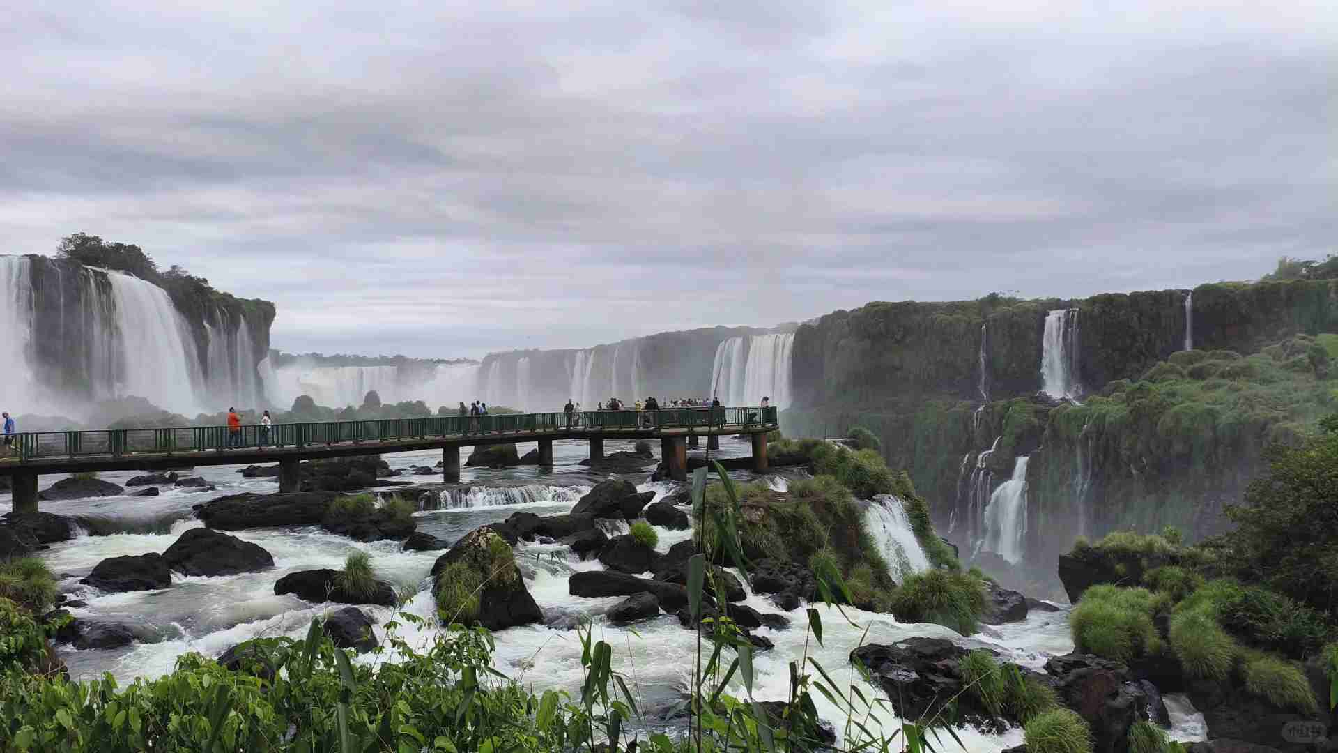 Tips for Visiting Iguazu Falls: What to Pack and Prepare #11/12