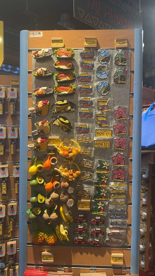 Unique Colombian Souvenirs for Travelers to Buy Online