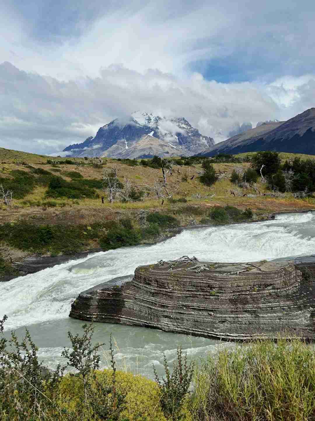 What's the Best Budget-Friendly Self-Guided Tour Route for Torres del Paine?