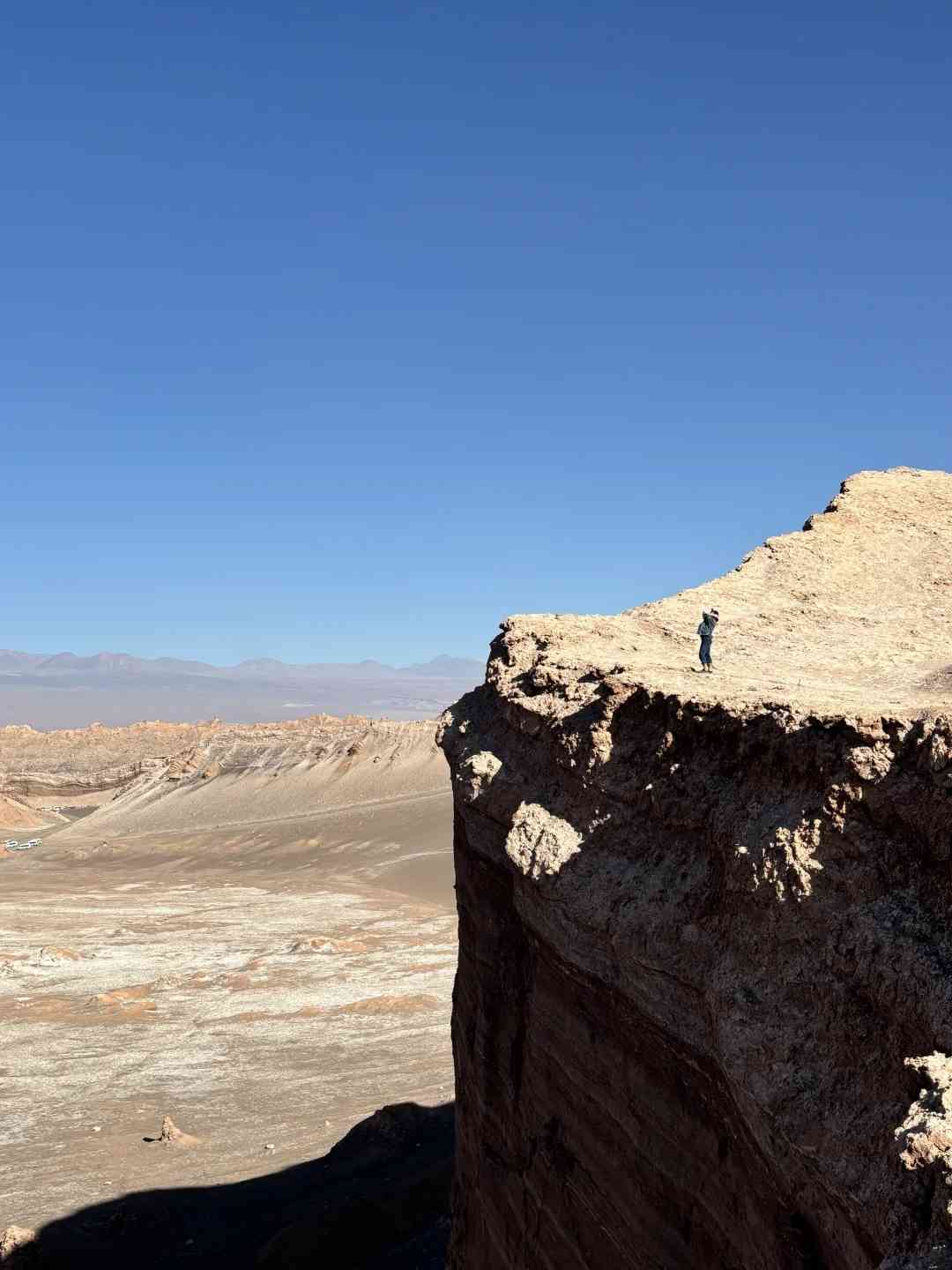 What's the Best Route for a Self-Guided Tour of Atacama Desert on a Budget?
