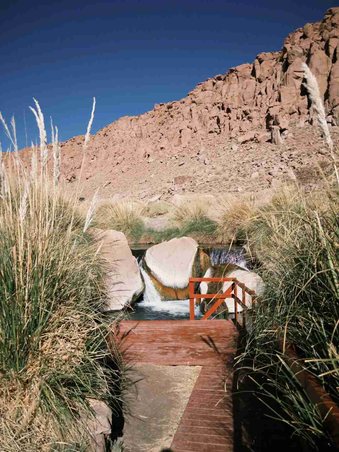 What's the Best Route for a Self-Guided Tour of Atacama Desert on a Budget?