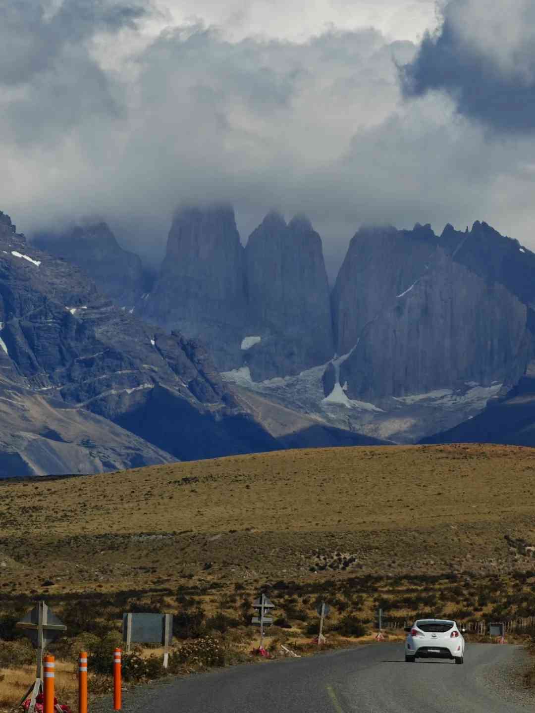What's the Best Self-Guided Tour Route & Budget for a Lazy Torres del Paine Drive?