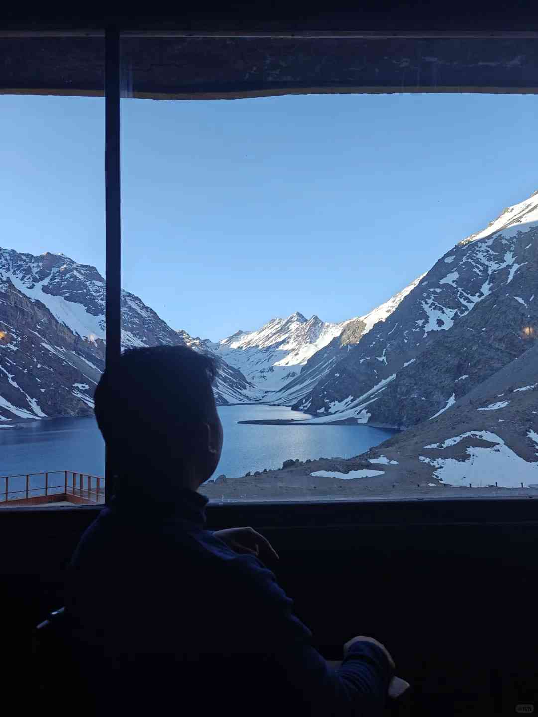What's the Best Self-Guided Tour Route for Crossing the Argentina-Chile Border on a Budget?
