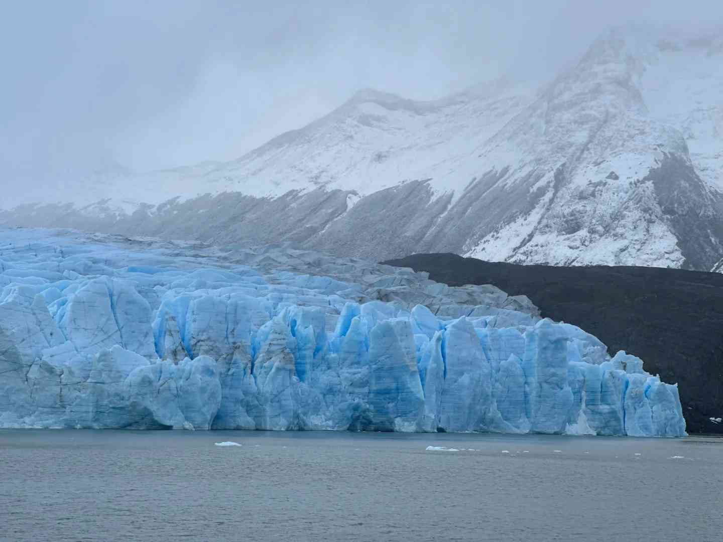 What's the Best Self-Guided Tour Route for Grey Glacier in Patagonia on a Budget?