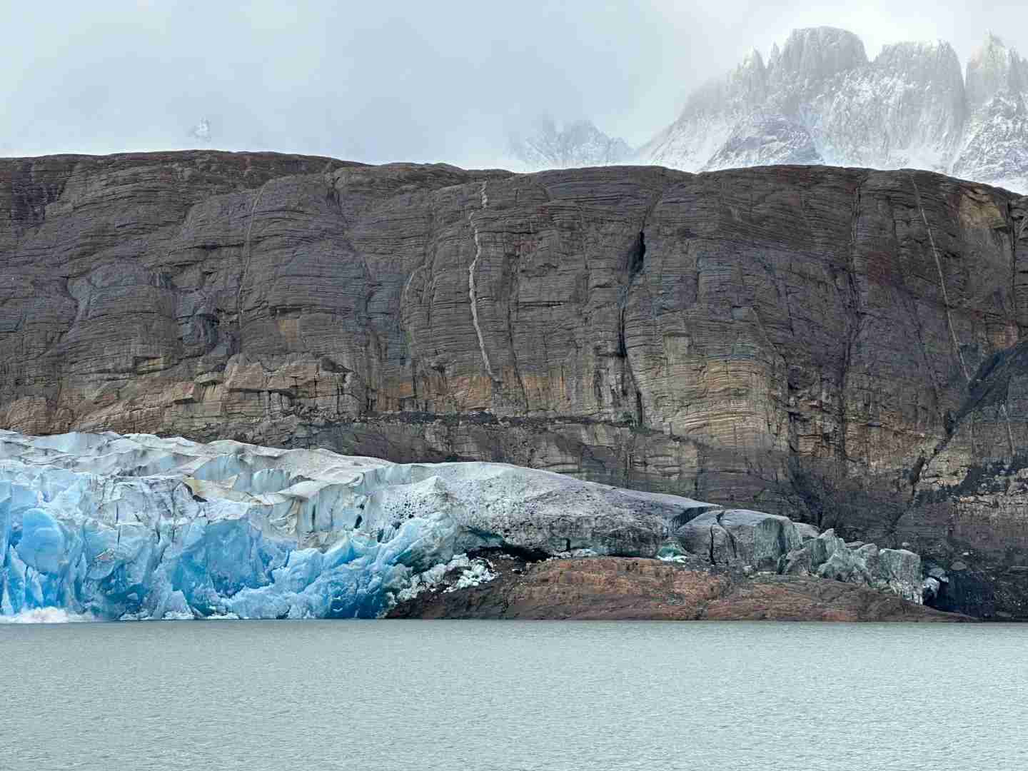 What's the Best Self-Guided Tour Route for Grey Glacier in Patagonia on a Budget?
