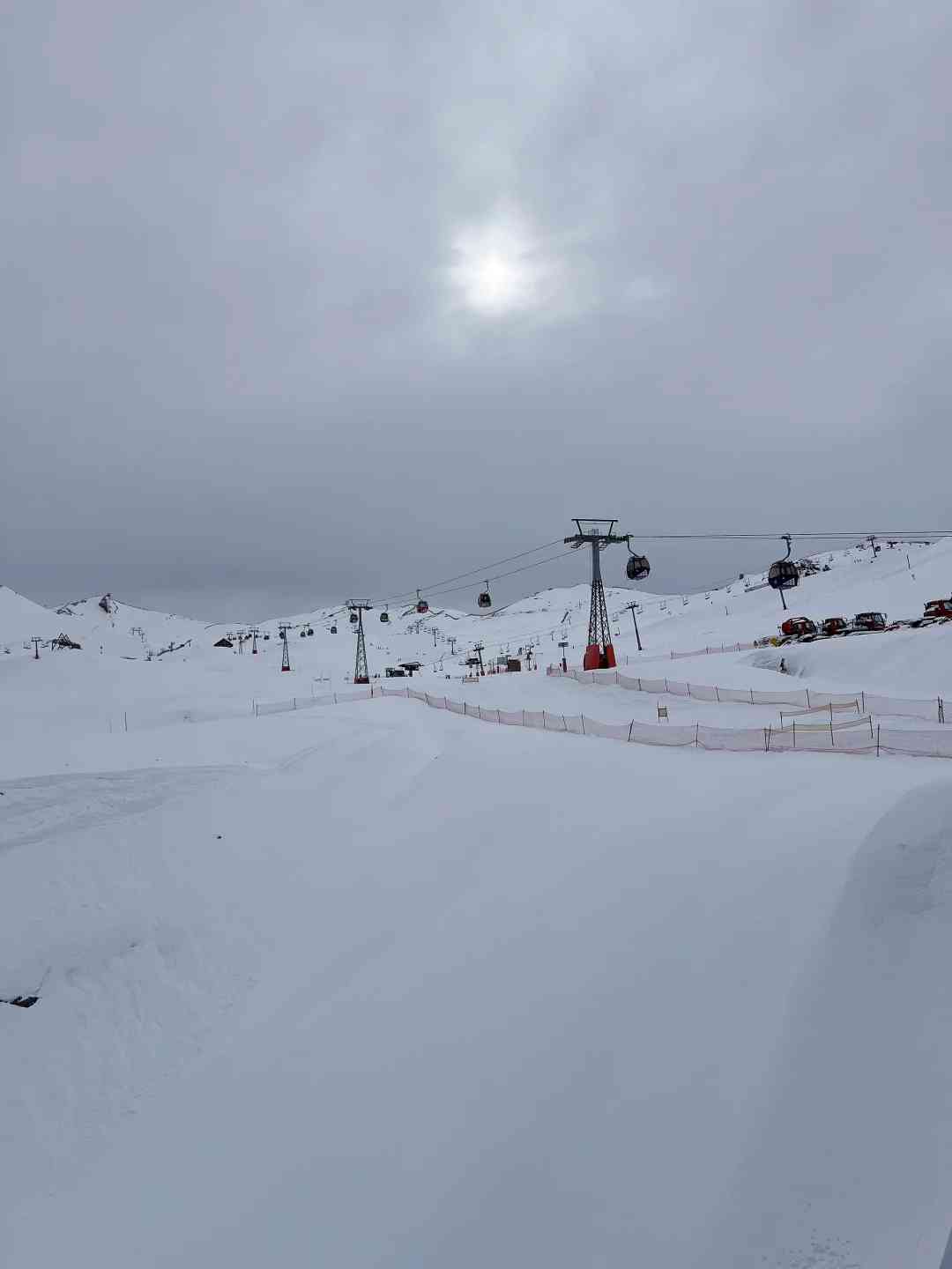 What's the Best Self-Guided Tour for Budget Skiing in Chile This Season?