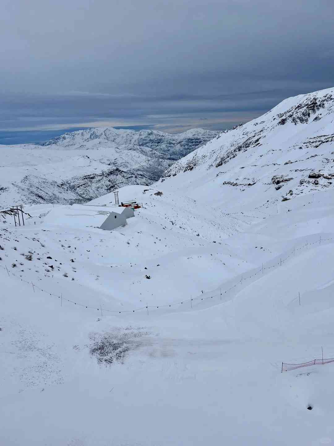 What's the Best Self-Guided Tour for Budget Skiing in Chile This Season?